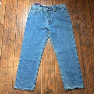 NEW - Cross and Winsor jeans. Regular fit. 38x30.